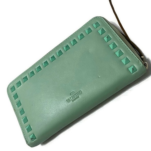Valentino Linz Zip Wallet - Picture 1 of 9